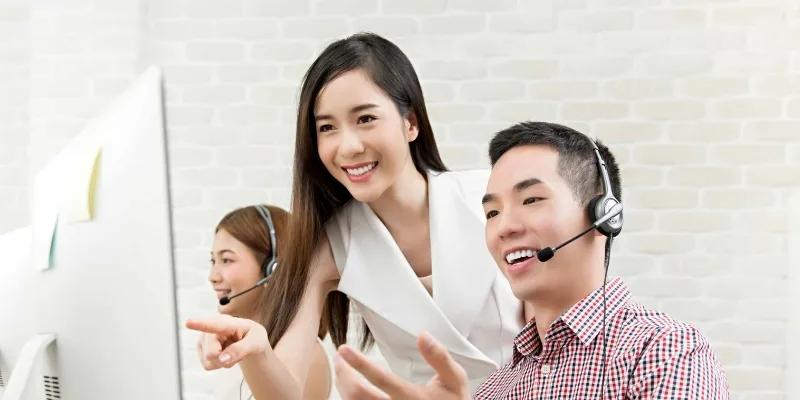 Hỗ trợ người dùng trực tuyến