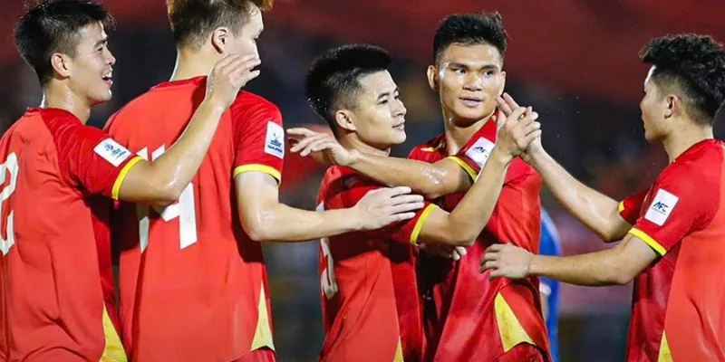 Phân tích thứ hạng tuyển việt nam