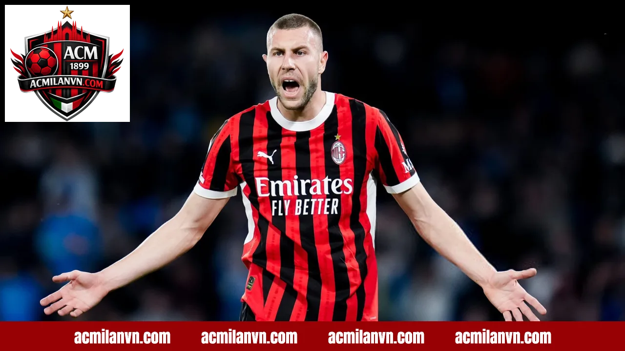 Strahinja Pavlović nổi bật với sức mạnh và khả năng phòng ngự tại AC Milan